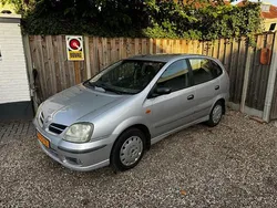 Grijs Gebruikt 2004 Nissan Almera Acenta MPV | € 1.290