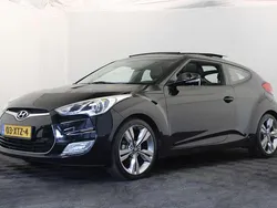 Zwart, metallic lak Gebruikt 2012 Hyundai Veloster Hatchback | € 7.999 (Eerlijke prijs)