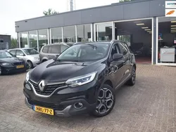 Zwart, metallic lak Gebruikt 2017 Renault Kadjar SUV | € 14.950 (Eerlijke prijs)