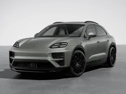 Aventuringroen metallic Nieuw 2024 Porsche Macan Turbo SUV | € 168.371