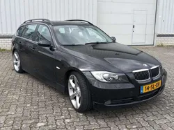 BMW 325