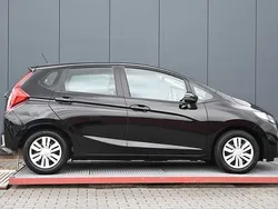 Zwart Gebruikt 2017 Honda Jazz Trend Hatchback | € 9.950 (Goede deal)