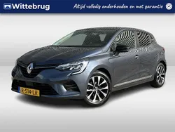 Grijs Gebruikt 2022 Renault Clio V Zen Hatchback | € 16.950 (Eerlijke prijs)