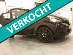 Zwart Gebruikt 2011 Toyota Aygo Hatchback | € 3.899 (Eerlijke prijs)