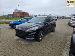Zwart Gebruikt 2023 Ford Kuga ST-Line X SUV | € 27.250 (Eerlijke prijs)