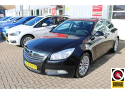 Zwart Gebruikt 2010 Opel Insignia Edition Sedan | € 5.950 (Eerlijke prijs)