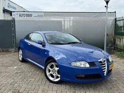 Blauw Gebruikt 2005 Alfa Romeo GT Coupé | € 999 (Super prijs)