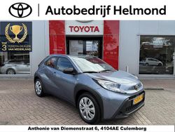 Grijs Gebruikt 2024 Toyota Aygo X Play SUV | € 18.749