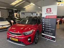 Rood Gebruikt 2018 Kia Stonic SUV | € 11.999 (Goede deal)