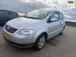 Grijs Gebruikt 2009 VW Fox Trendline Hatchback | € 2.499 (Iets duurder)