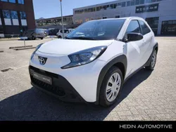 Wit Gebruikt 2024 Toyota Aygo Business Edition Hatchback | € 17.445 (Goede deal)