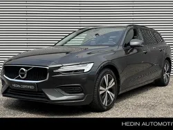 Grijs Gebruikt 2020 Volvo V60 Momentum Stationwagen | € 28.995 (Eerlijke prijs)