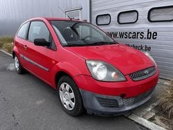 Rood Gebruikt 2006 Ford Fiesta Hatchback | € 750 (Super prijs)