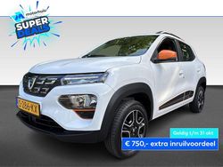 Wit Gebruikt 2023 Dacia Spring Comfort Plus Hatchback | € 12.940 (Eerlijke prijs)