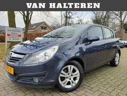 Blauw (metallic) Gebruikt 2010 Opel Corsa Edition Hatchback | € 3.999 (Goede deal)