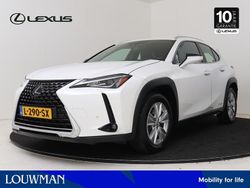 Wit Gebruikt 2020 Lexus UX Business Edition SUV | € 27.450 (Eerlijke prijs)