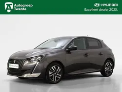 Grijs Gebruikt 2023 Peugeot 208 Allure Hatchback | € 17.350 (Goede deal)