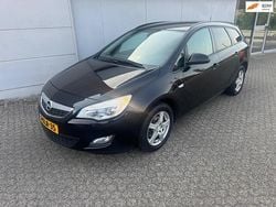 Zwart Gebruikt 2011 Opel Astra Edition Stationwagen | € 4.249 (Goede deal)