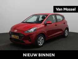 Rood Gebruikt 2024 Hyundai i10 Comfort Hatchback | € 16.440 (Eerlijke prijs)