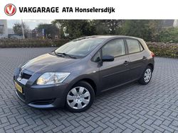Grijs Gebruikt 2008 Toyota Auris Terra Hatchback | € 5.950 (Eerlijke prijs)