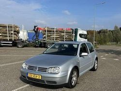 Gebruikt 2000 VW Golf IV Highline Sedan | € 1.300 (Goede deal)