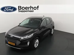 Zwart Gebruikt 2022 Ford Kuga Titanium SUV | € 27.495 (Eerlijke prijs)