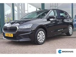 Zwart Gebruikt 2023 Skoda Fabia Ambition Hatchback | € 19.400 (Eerlijke prijs)