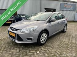 Grijs (metallic) Gebruikt 2011 Ford Focus Trend Hatchback | € 3.490 (Super prijs)