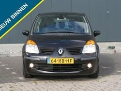 Zwart Gebruikt 2005 Renault Modus Luxe MPV | € 2.499 (Eerlijke prijs)