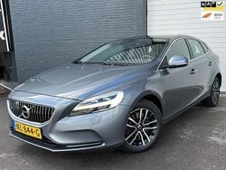 Grijs Gebruikt 2017 Volvo V40 Stationwagen | € 11.500 (Goede deal)