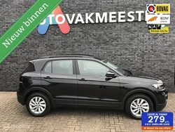 Zwart, metallic lak Gebruikt 2019 VW T-Cross Life SUV | € 17.250 (Eerlijke prijs)