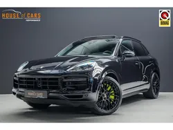 Zwart Gebruikt 2020 Porsche Cayenne Turbo S Sport SUV | € 99.995 (Goede deal)