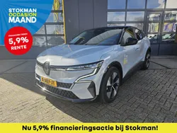 Gris rafale (grijs metallic) Gebruikt 2023 Renault Mégane Evolution Hatchback | € 34.900 (Iets duurder)