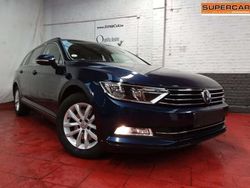 Blauw Gebruikt 2017 VW Passat Comfortline Stationwagen | € 14.900