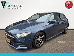 Blauw Gebruikt 2020 Mercedes A180 Business Hatchback | € 27.998 (Eerlijke prijs)