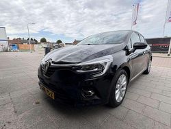 Zwart Gebruikt 2020 Renault Clio V Intens Hatchback | € 13.250 (Iets duurder)