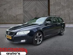 Blauw Gebruikt 2016 Volvo V70 Dynamic Stationwagen | € 7.250 (Eerlijke prijs)