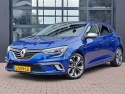 Blauw Gebruikt 2018 Renault Mégane IV Signature Hatchback | € 14.450 (Iets duurder)