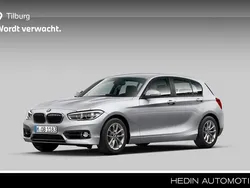 Grijs Gebruikt 2019 BMW 118 Sport Line Hatchback | € 19.880 (Eerlijke prijs)