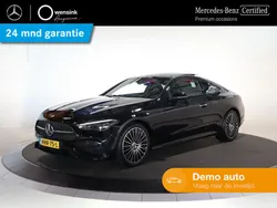 Zwart Gebruikt 2025 Mercedes CLE200 AMG line Coupé | € 69.900