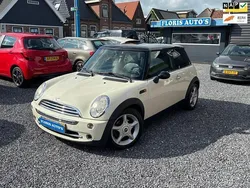 Wit Gebruikt 2005 Mini Cooper Chili Hatchback | € 3.150 (Goede deal)