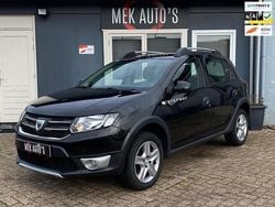 Zwart Gebruikt 2016 Dacia Sandero Lauréate Hatchback | € 9.944 (Eerlijke prijs)