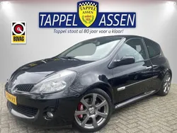Zwart, metallic lak Gebruikt 2007 Renault Clio R.S. R.S. Hatchback | € 8.450 (Eerlijke prijs)
