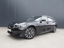 Zwart, metallic lak Gebruikt 2020 BMW 330 Sport Line Stationwagen | € 25.900 (Super prijs)