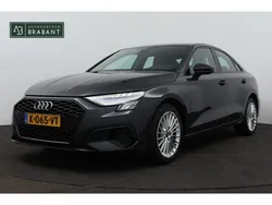 Grijs Gebruikt 2021 Audi A3 Business Sedan | € 21.945 (Eerlijke prijs)
