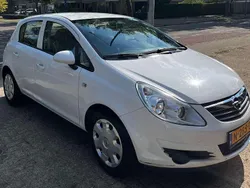 Gebruikt 2009 Opel Corsa Selection MPV | € 2.500 (Goede deal)