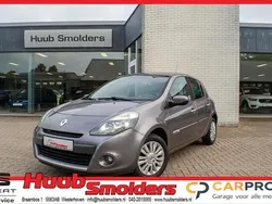 Grijs Gebruikt 2010 Renault Clio II Collection Hatchback | € 3.950 (Iets duurder)