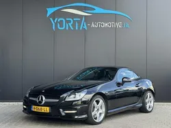 Zwart, metallic lak Gebruikt 2011 Mercedes SLK200 AMG Cabriolet | € 18.950 (Eerlijke prijs)