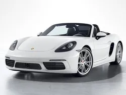 Wit Gebruikt 2023 Porsche 718 Boxster Cabriolet | € 104.900 (Eerlijke prijs)