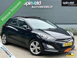 Zwart Gebruikt 2012 Hyundai i30 Hatchback | € 7.999 (Eerlijke prijs)
